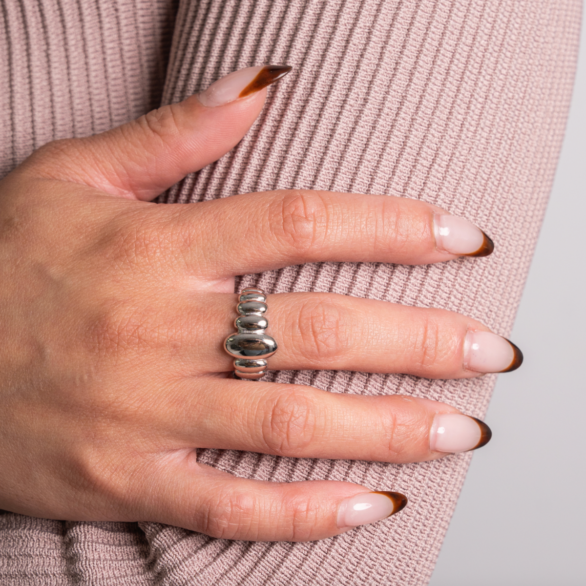 Luna Bubble Ring