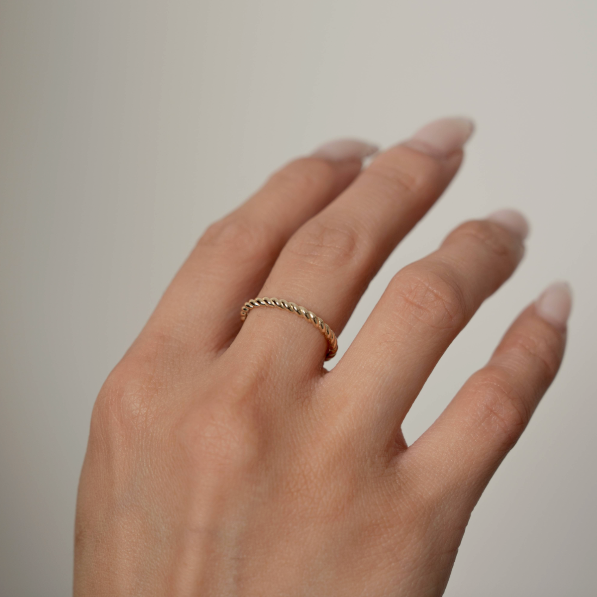 Twistline Ring