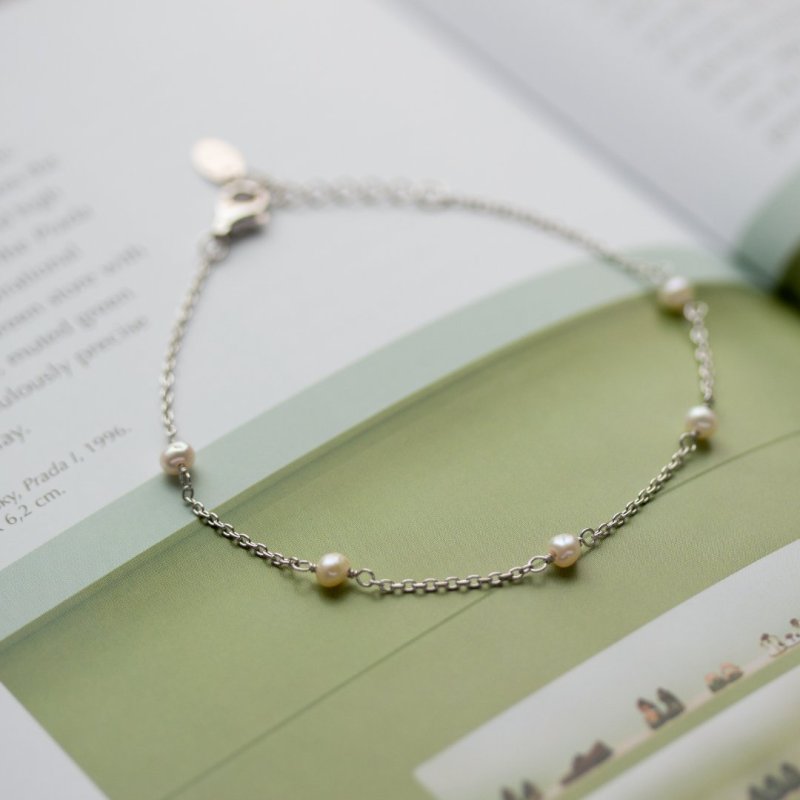 Pearl Bracelet