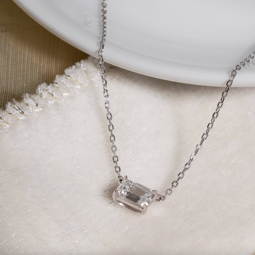 Emerald Heirloom Necklace