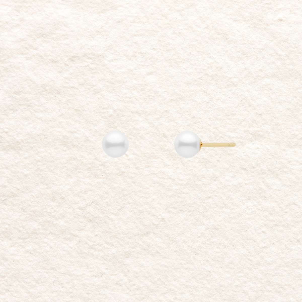 Genuine Cultured Round Pearl Studs