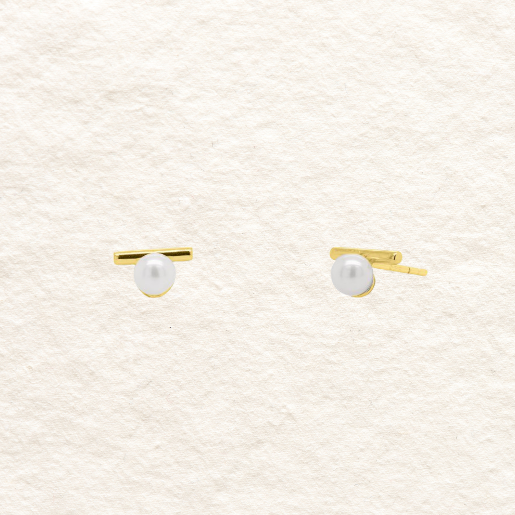 Pearl Studs