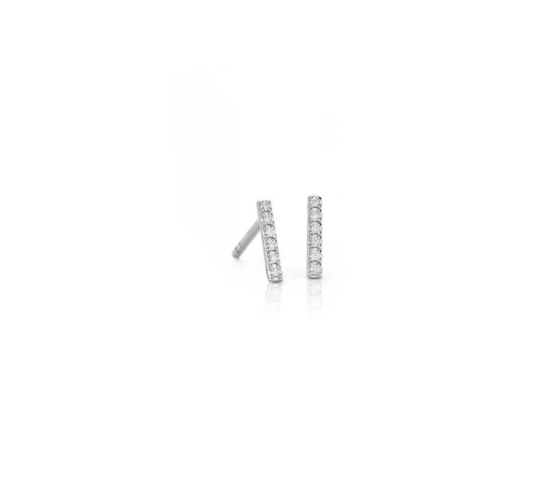 Linear Diamond Studs