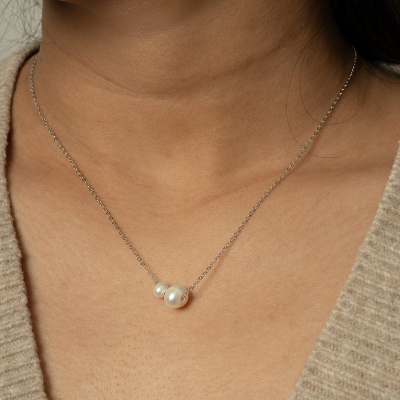 Toi et Moi Pearl Necklace