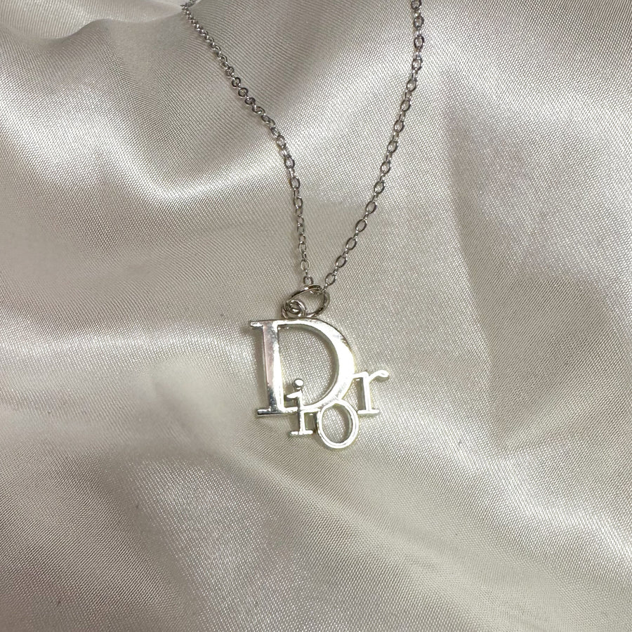 Silver Dainty Diane Necklace